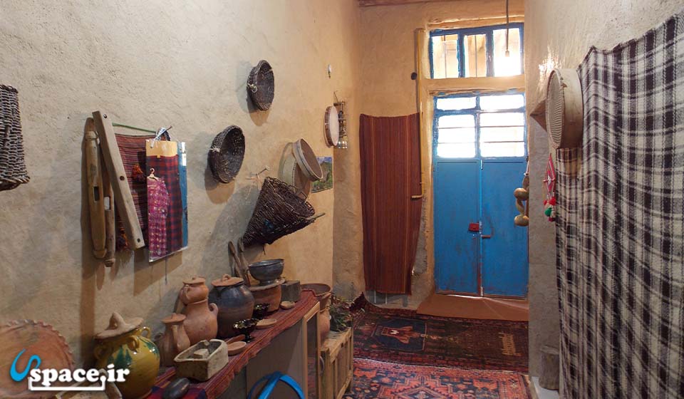 نمای داخلی اقامتگاه بوم گردی سروه - سنندج - روستای هشمیز